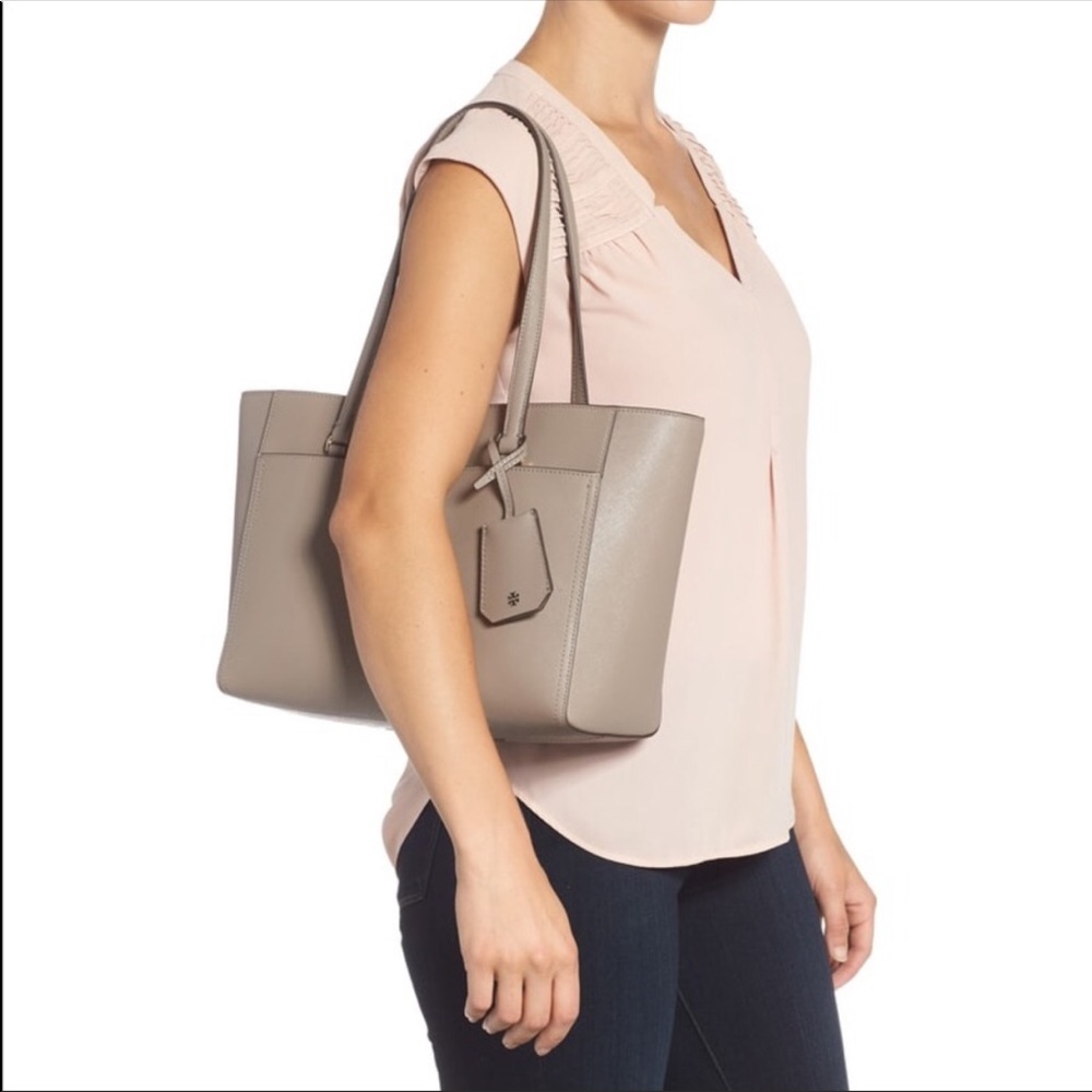 Tory Burch Robinson Tote